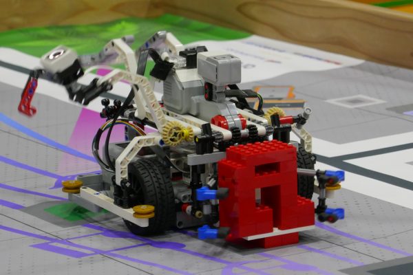 熊本から世界へ」青少年プログラミングロボコン2026夏 | ロボロボ